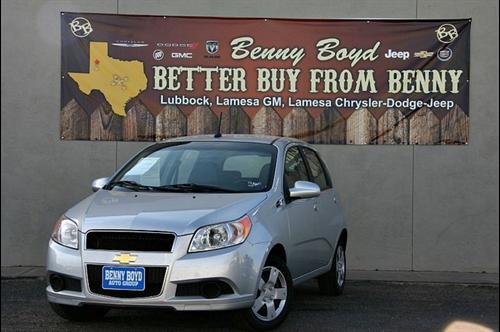 Chevrolet Aveo5 2011 photo 1