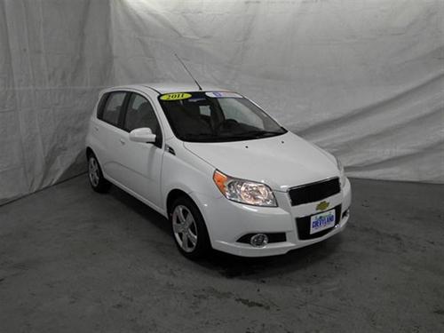 Chevrolet Aveo5 2011 photo 1