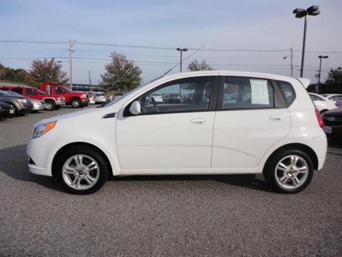 Chevrolet Aveo5 2011 photo 1