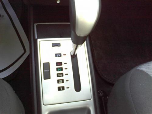 Chevrolet Aveo5 2011 photo 3