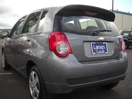 Chevrolet Aveo5 2011 photo 4