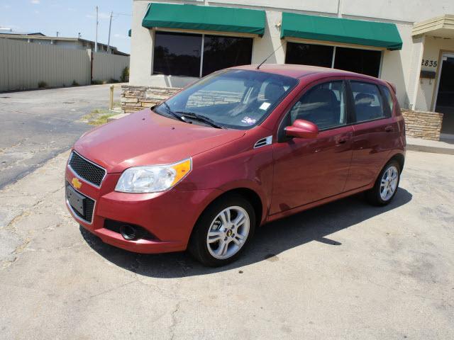Chevrolet Aveo5 4dr Sdn I4 CVT 2.5 Hatchback