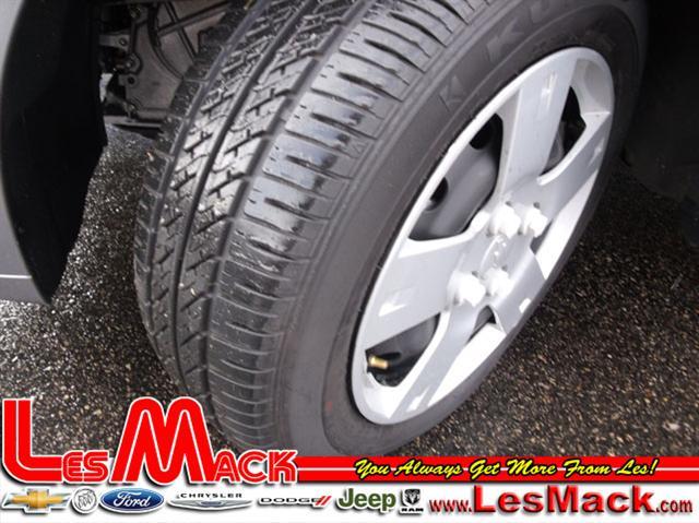 Chevrolet Aveo5 2011 photo 1