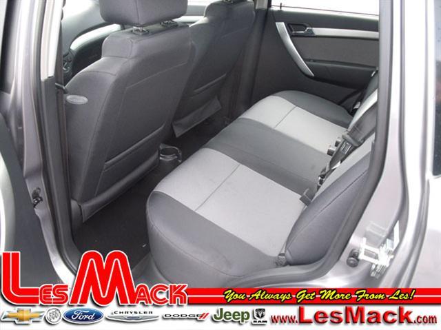 Chevrolet Aveo5 2011 photo 4