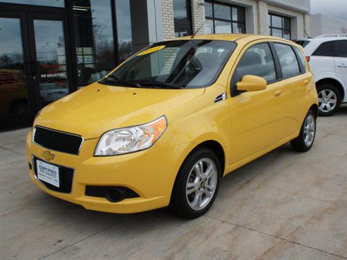 Chevrolet Aveo5 2011 photo 1