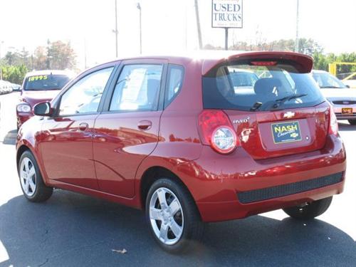 Chevrolet Aveo5 2011 photo 3