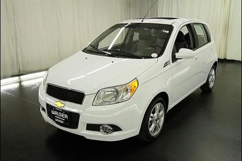 Chevrolet Aveo5 2011 photo 2