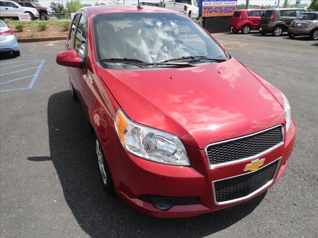 Chevrolet Aveo5 2011 photo 1