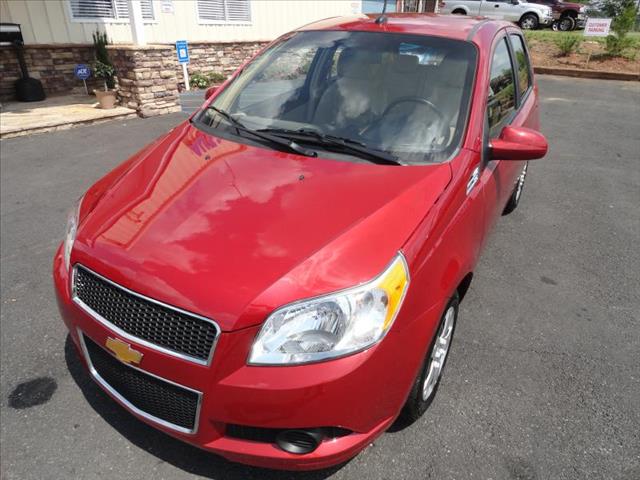 Chevrolet Aveo5 2011 photo 3