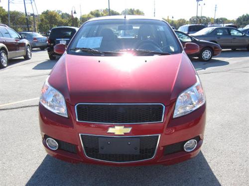 Chevrolet Aveo5 2011 photo 3