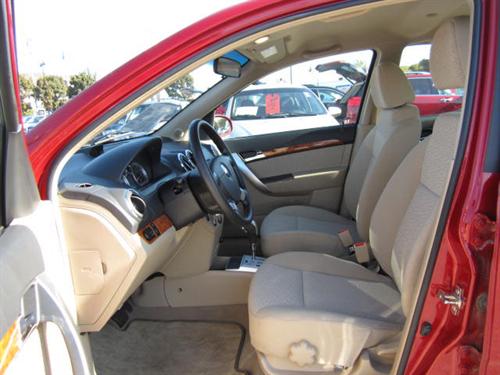 Chevrolet Aveo5 2011 photo 4