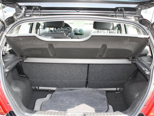 Chevrolet Aveo5 2011 photo 5