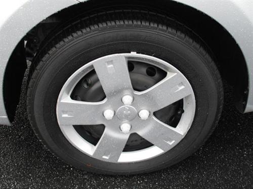 Chevrolet Aveo5 2011 photo 5