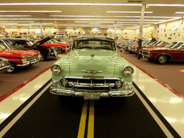 Chevrolet Bel Air 1953 photo 3