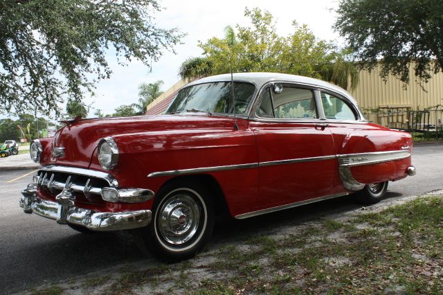 Chevrolet Bel Air 1954 photo 5