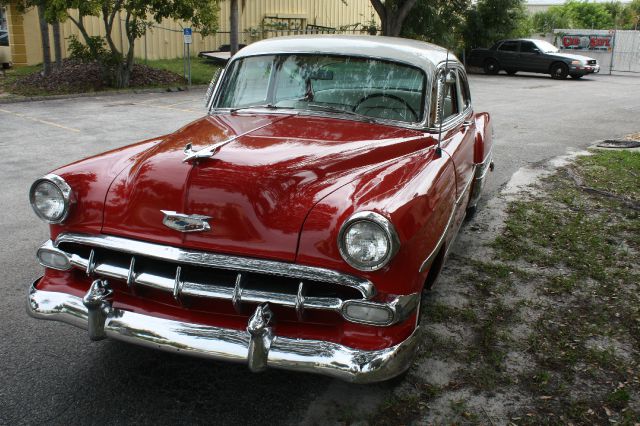 Chevrolet Bel Air 1954 photo 6
