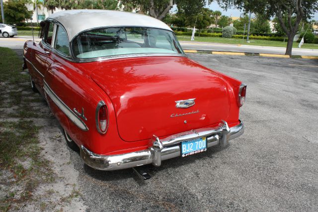 Chevrolet Bel Air 1954 photo 7