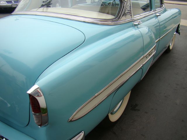 Chevrolet Bel Air 1954 photo 21