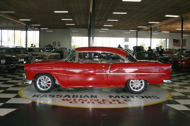 Chevrolet Bel Air 1955 photo 2