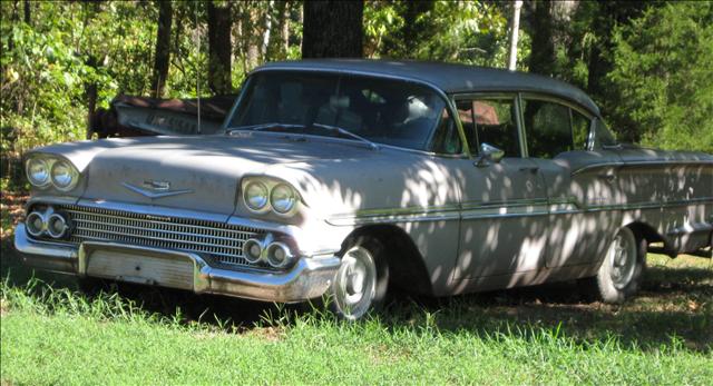 Chevrolet Biscayne 1958 photo 3