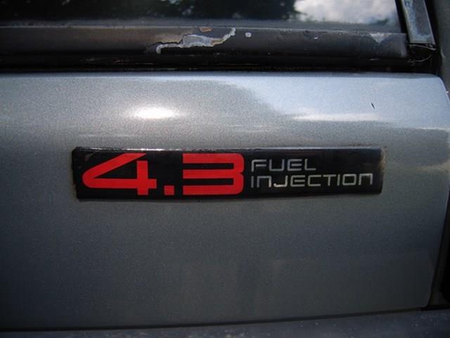 Chevrolet Blazer 1991 photo 3