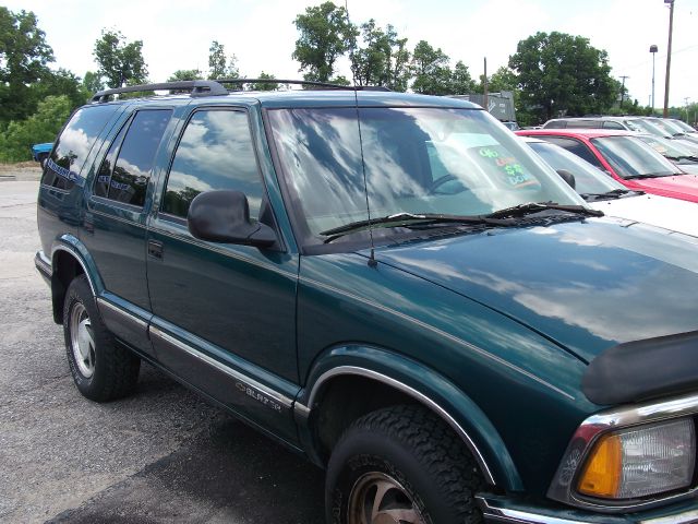 Chevrolet Blazer 1995 photo 2