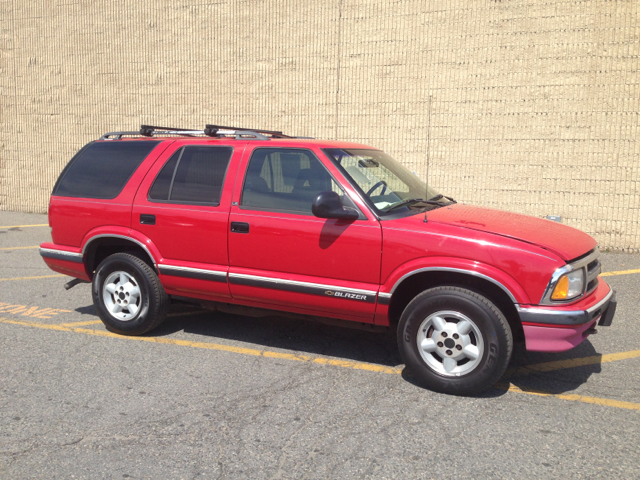 Chevrolet Blazer 1995 photo 2