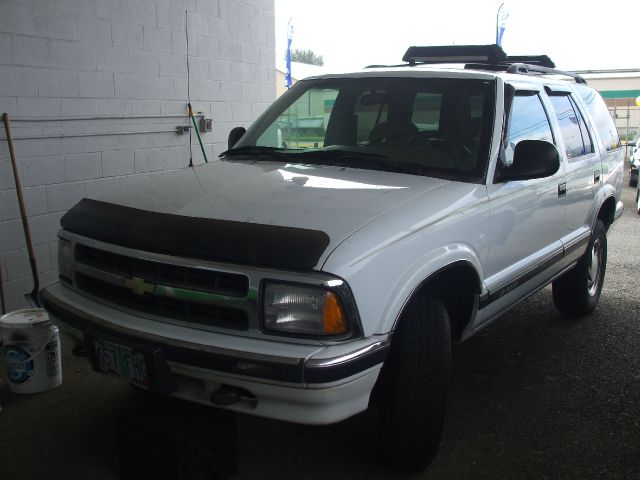 Chevrolet Blazer 1995 photo 2