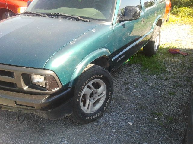 Chevrolet Blazer 1996 photo 1