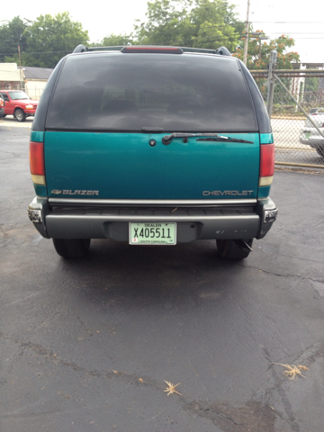 Chevrolet Blazer 1996 photo 2
