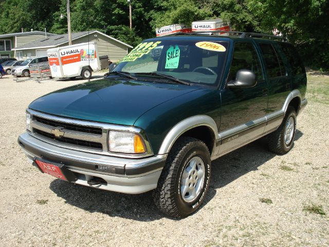 Chevrolet Blazer 1996 photo 4