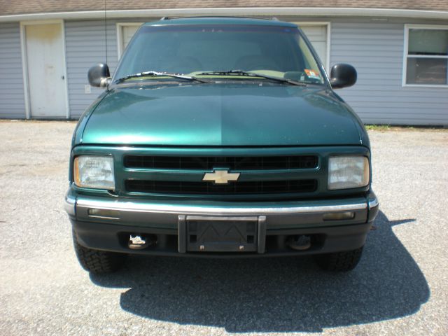 Chevrolet Blazer 1997 photo 3