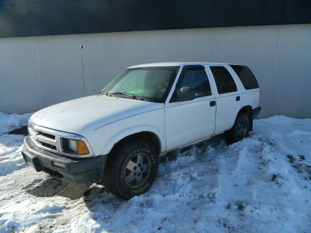 Chevrolet Blazer 1997 photo 1
