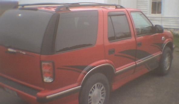 Chevrolet Blazer 1997 photo 2