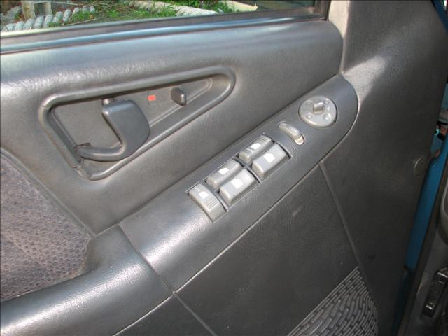 Chevrolet Blazer 1997 photo 1