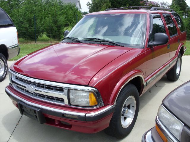 Chevrolet Blazer Crew Denali SUV