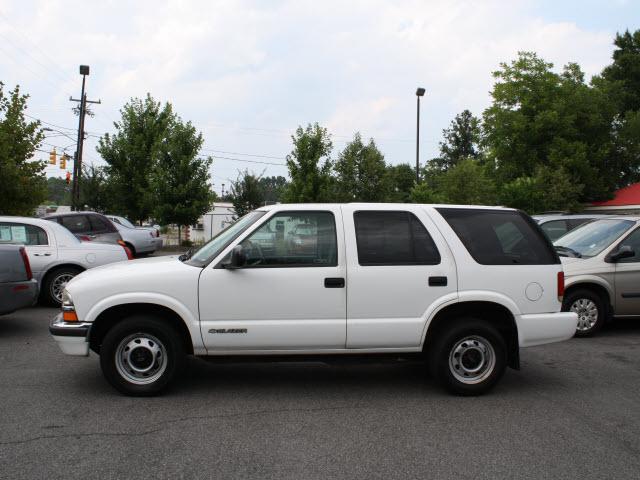 Chevrolet Blazer 1998 photo 1