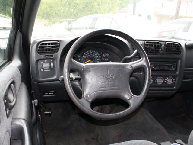 Chevrolet Blazer 1998 photo 4