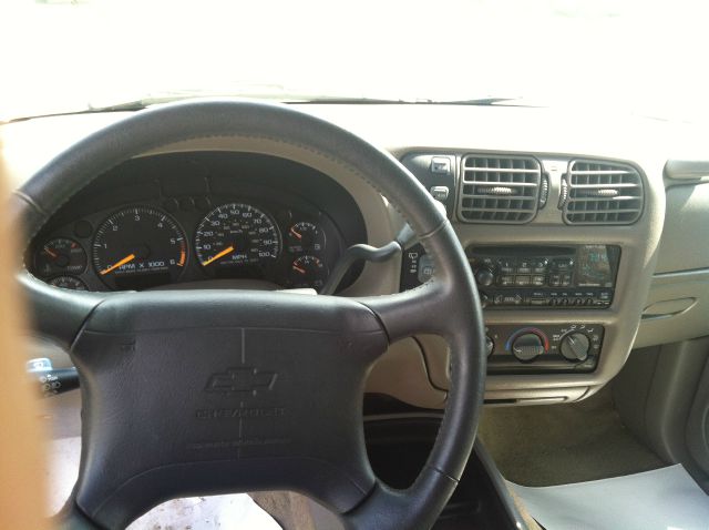 Chevrolet Blazer 1998 photo 3