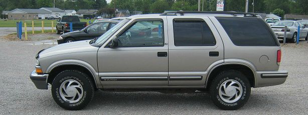 Chevrolet Blazer 1998 photo 10
