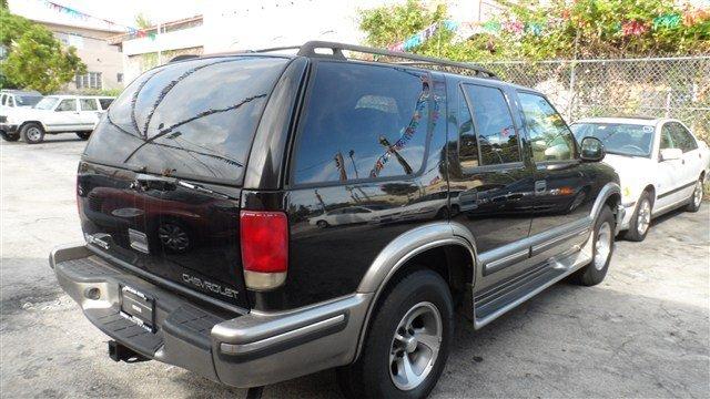 Chevrolet Blazer 1998 photo 2