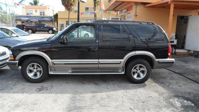 Chevrolet Blazer 1998 photo 3