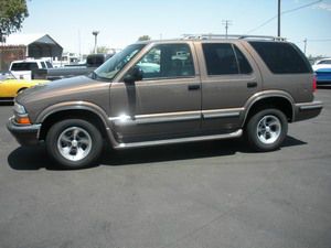 Chevrolet Blazer 1998 photo 1