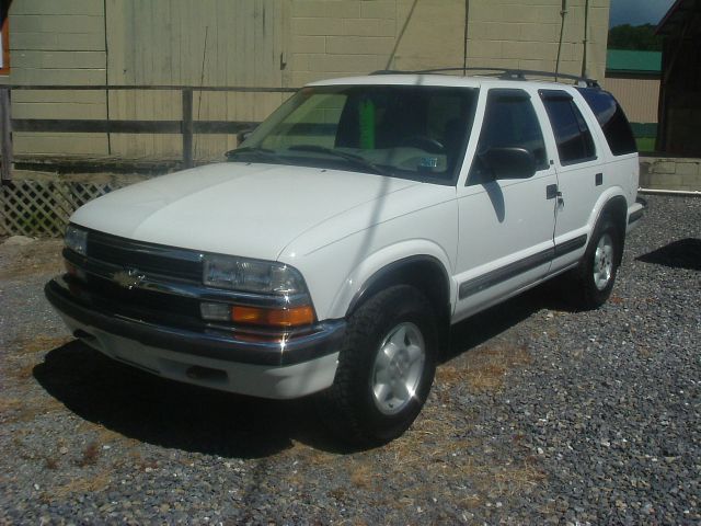 Chevrolet Blazer 1999 photo 1