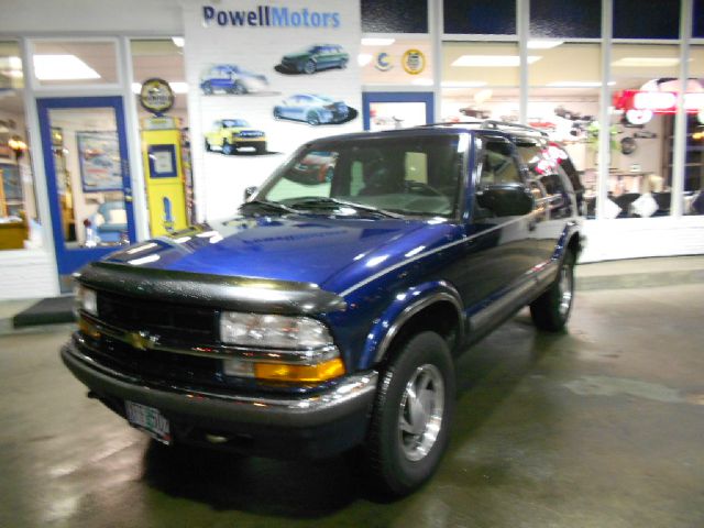 Chevrolet Blazer 1999 photo 2