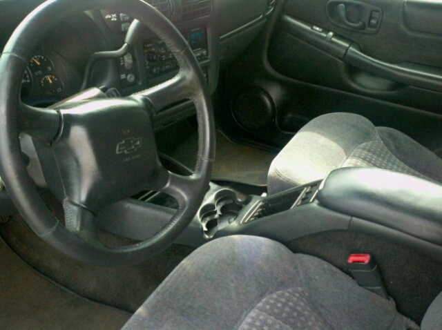 Chevrolet Blazer 1999 photo 1