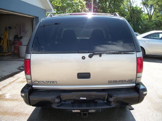 Chevrolet Blazer 1999 photo 3