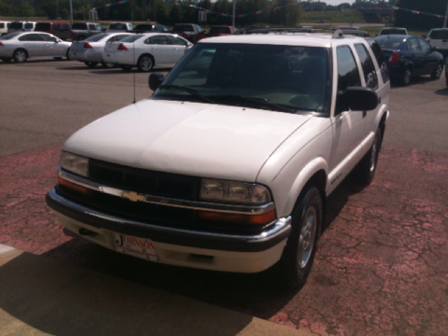 Chevrolet Blazer 2000 photo 4