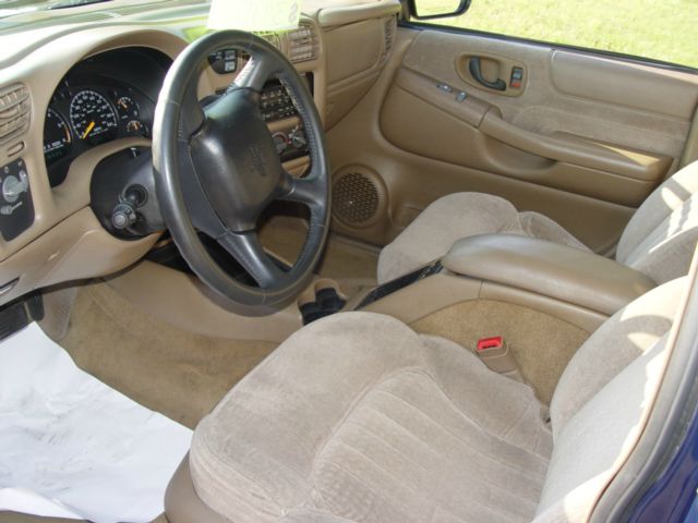 Chevrolet Blazer 2000 photo 1