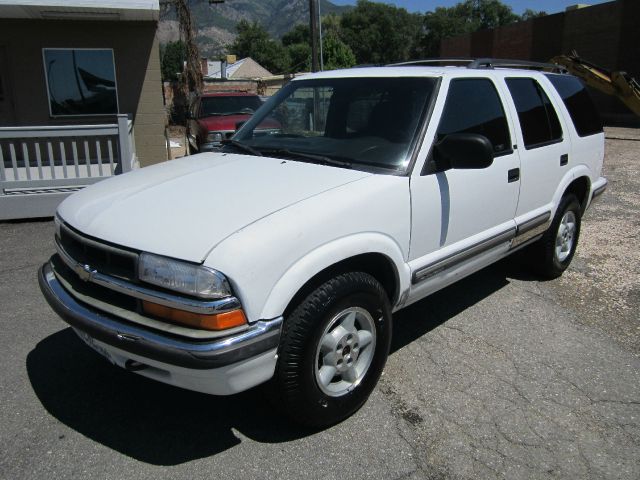 Chevrolet Blazer 2000 photo 3